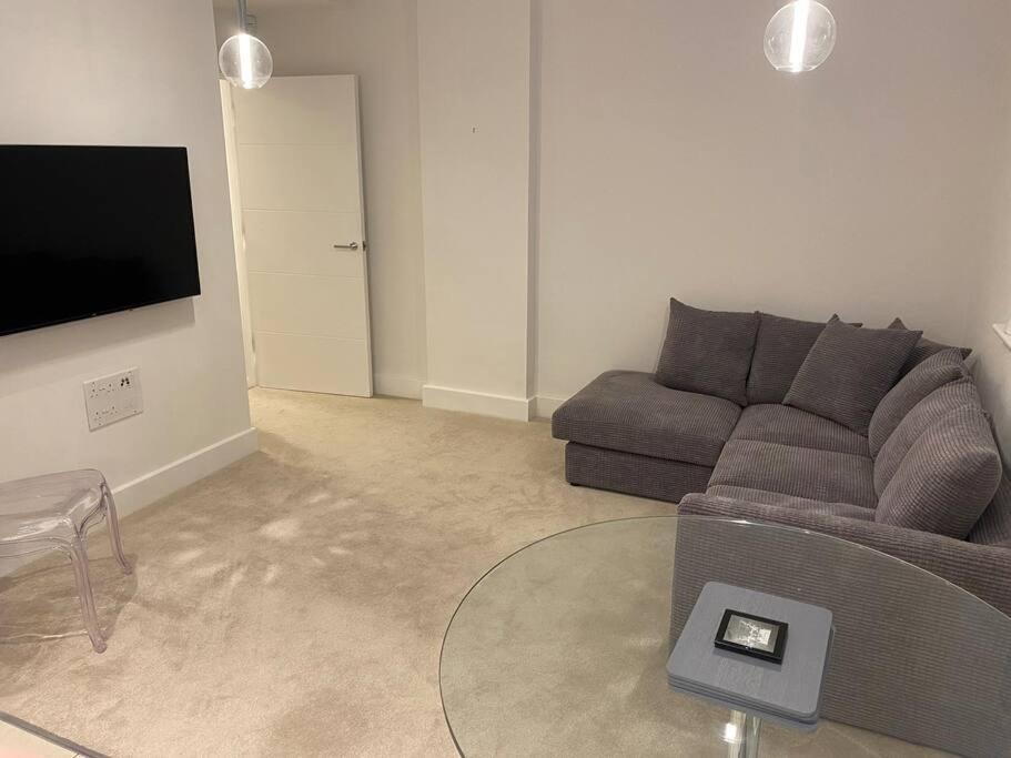 Unrivalled Location - Five Star - Worcester Apartment Eksteriør billede